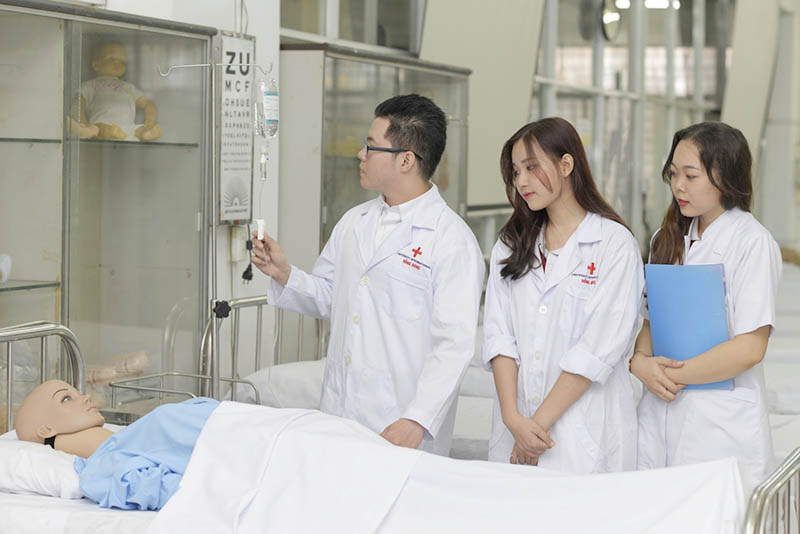 HIU chính thức tuyển sinh ngành Y khoa khoá đầu tiên năm 2020-2021