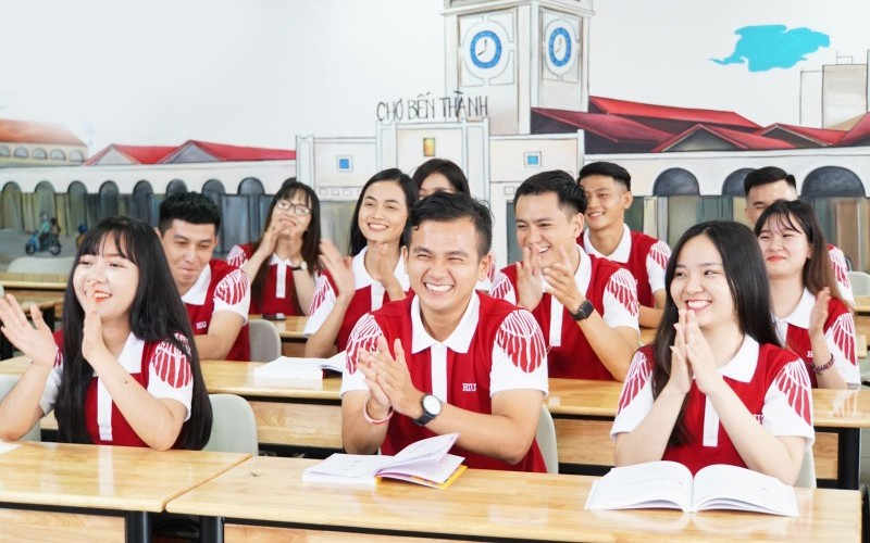 Chính sách học bổng của HIU 2021