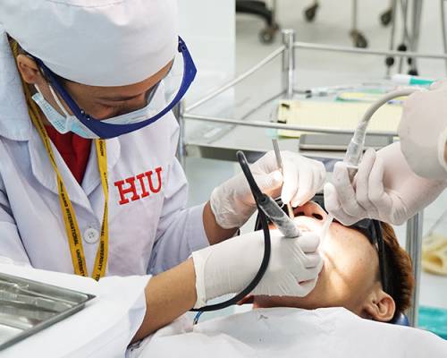 Bác sĩ Răng Hàm Mặt – Sự lựa chọn nghề nghiệp tuyệt vời!