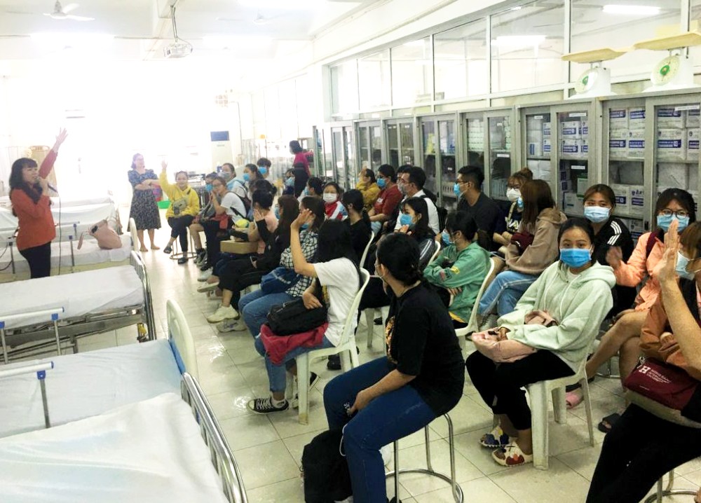 Các bạn sinh viên chuyên ngành điều dưỡng, Đại học Quốc tế Hồng Bàng hào hứng mong muốn tham gia chương trình đào tạo thực tập điều dưỡng tại Nhật.