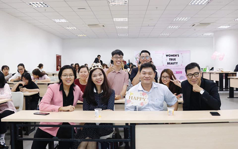 Quan hệ quốc tế là Ngành gì? Ra trường làm những việc gì?