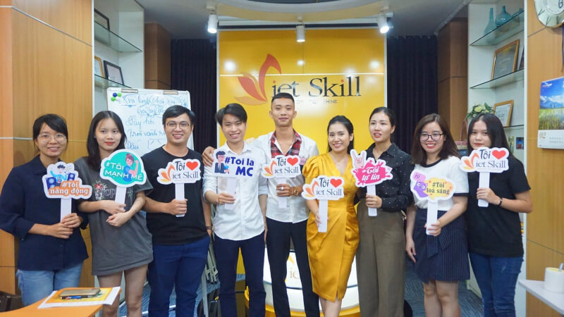 Tổ chức đào tạo kỹ năng cho sinh viên: Trung Tâm Đào Tạo Kỹ Năng Mềm Vietskill