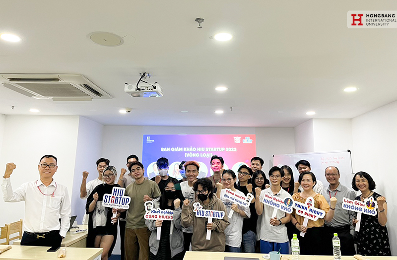 Top 12 HIU STARTUP 2023 GẶP GỠ CỐ VẤN TRƯỚC VÒNG LOẠI