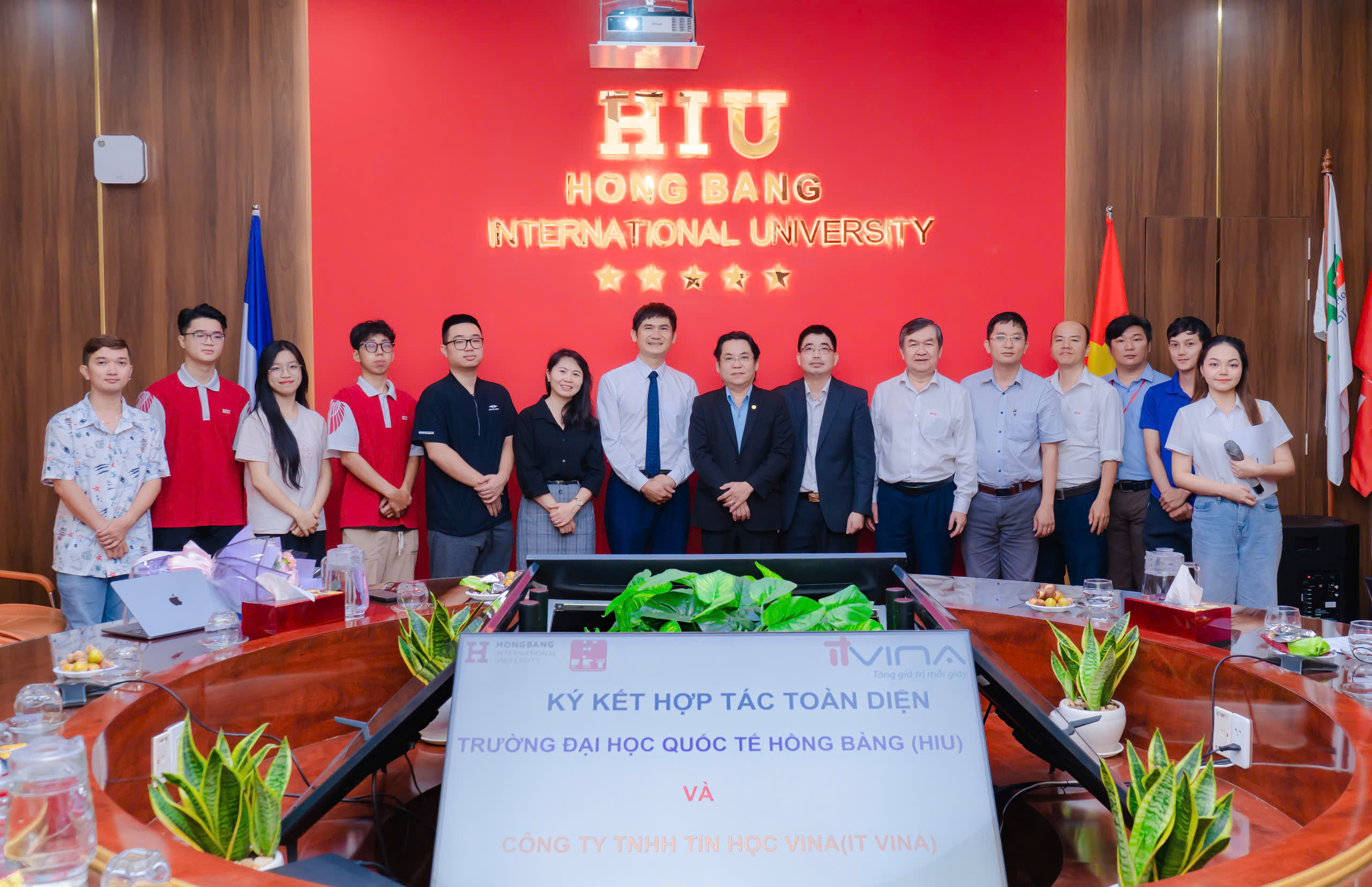 Ký kết hợp tác toàn diện với công ty ITVina