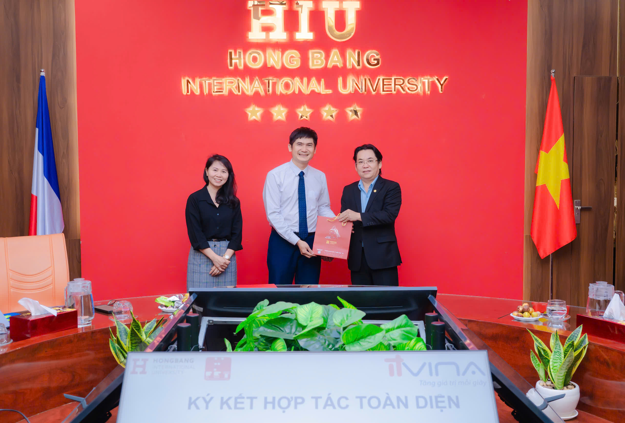 Ký kết hợp tác toàn diện với công ty ITVina
