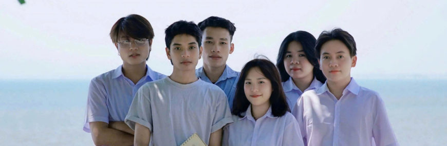 7 thành viên Snakes Team - Sinh viên năm 3 ngành Truyền Thông Đa Phương Tiện trường Đại học Quốc tế Hồng Bàng (HIU)