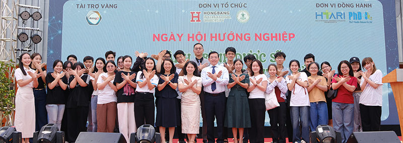 Hội Trại Truyền Thống Dược Khoa HIU 2025