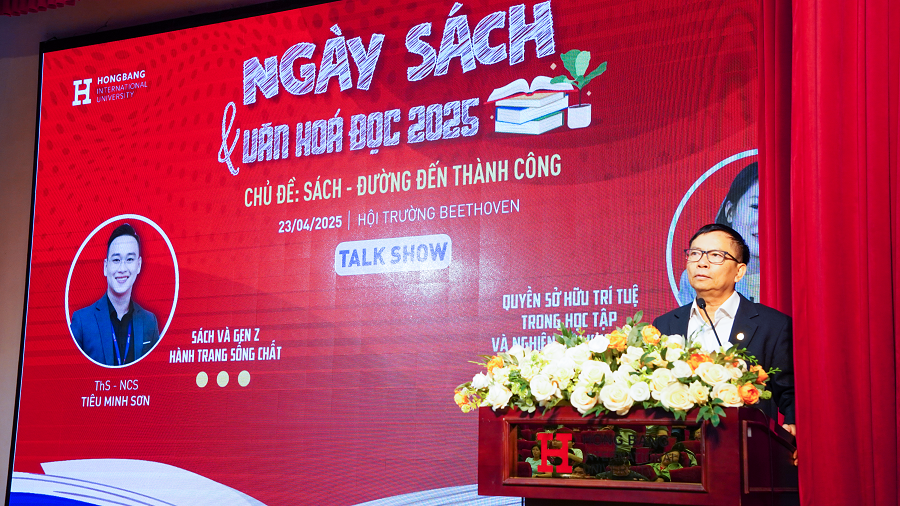 PGS.TS Lê Khắc Cường – Phó Hiệu trưởng HIU phát biểu tại chương trình