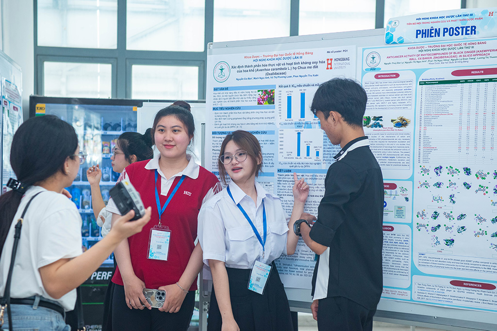 Sảnh Poster không gian trưng bày, giới thiệu điểm nhấn của các công trình nghiên cứu khoa học