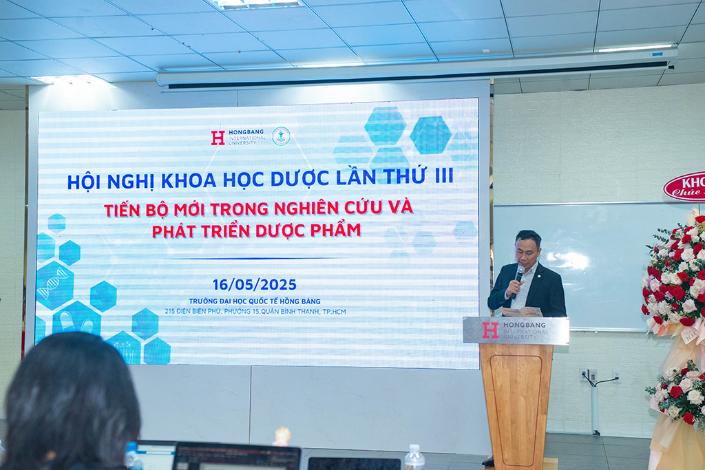ThS. Nguyễn Ngọc Tuấn – Phó Hiệu trưởng HIU phát biểu tại Hội nghị