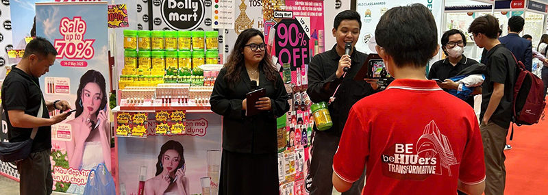 Sinh viên HIU “ghi điểm” tại Triển lãm Top Thai Brands 2025