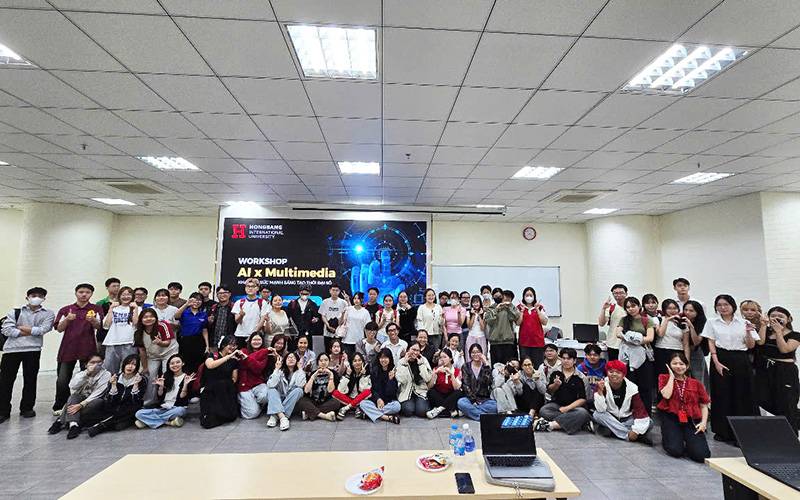 Những bước chân dệt mộng: “Bình dân học AI” tại HIU