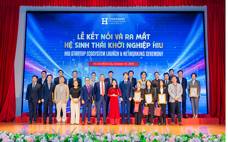 HIU ra mắt Hệ sinh thái Khởi nghiệp: Khi sinh viên được học, được làm, được thử và được sai