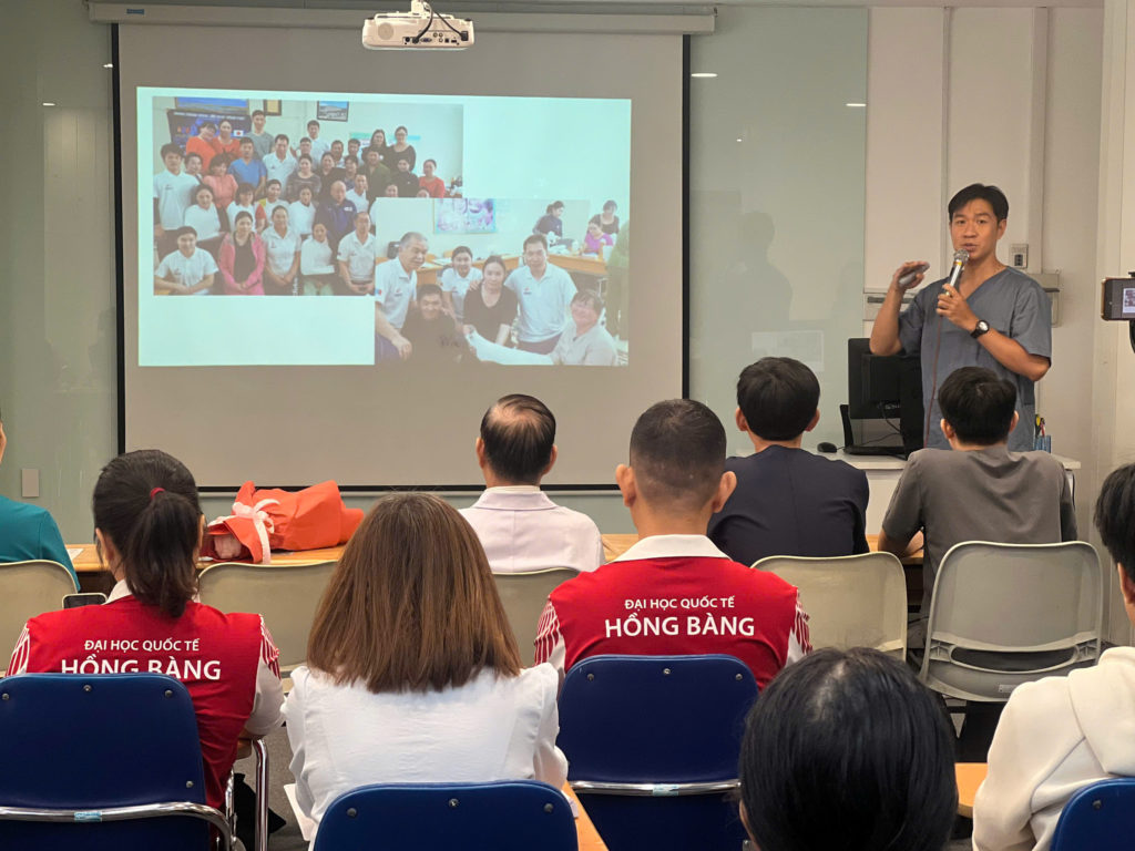 ThS. BS Huỳnh Lê Trường - Giảng viên Bộ môn Y học cổ truyền Cơ sở chia sẻ về liệu pháp Judo tại workshop