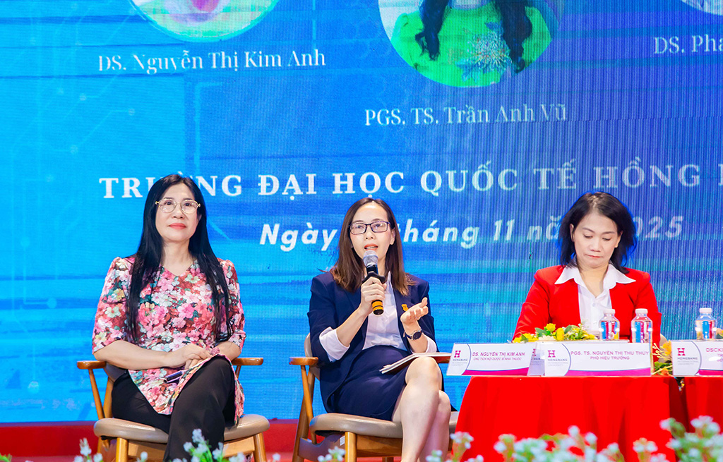 Tọa đàm “Tự hào ngành Dược” với sự tham gia của đại diện các bệnh viện, doanh nghiệp và tổ chức nghề nghiệ