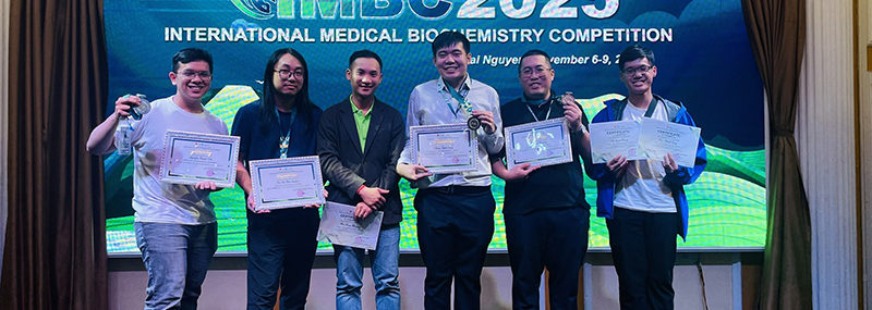Sinh viên Khoa Y HIU giành 4 huy chương tại đấu trường Hóa sinh Y học quốc tế IMBC 2025