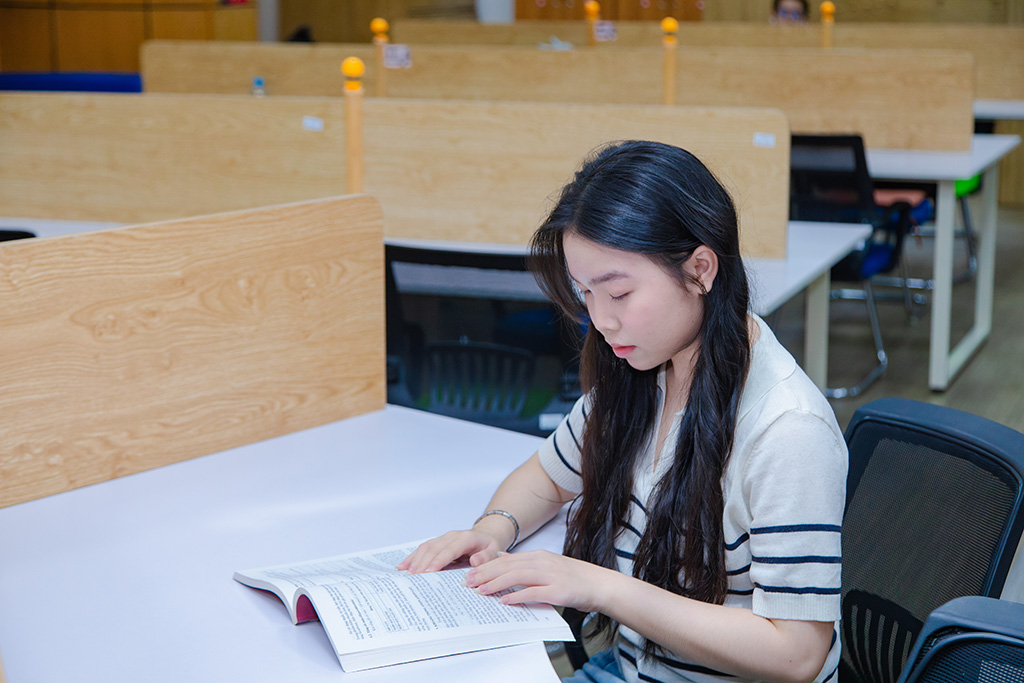 Nguyễn Ngọc Hân là Thủ khoa đầu vào ngành Y khoa Trường Đại học Quốc tế Hồng Bàng